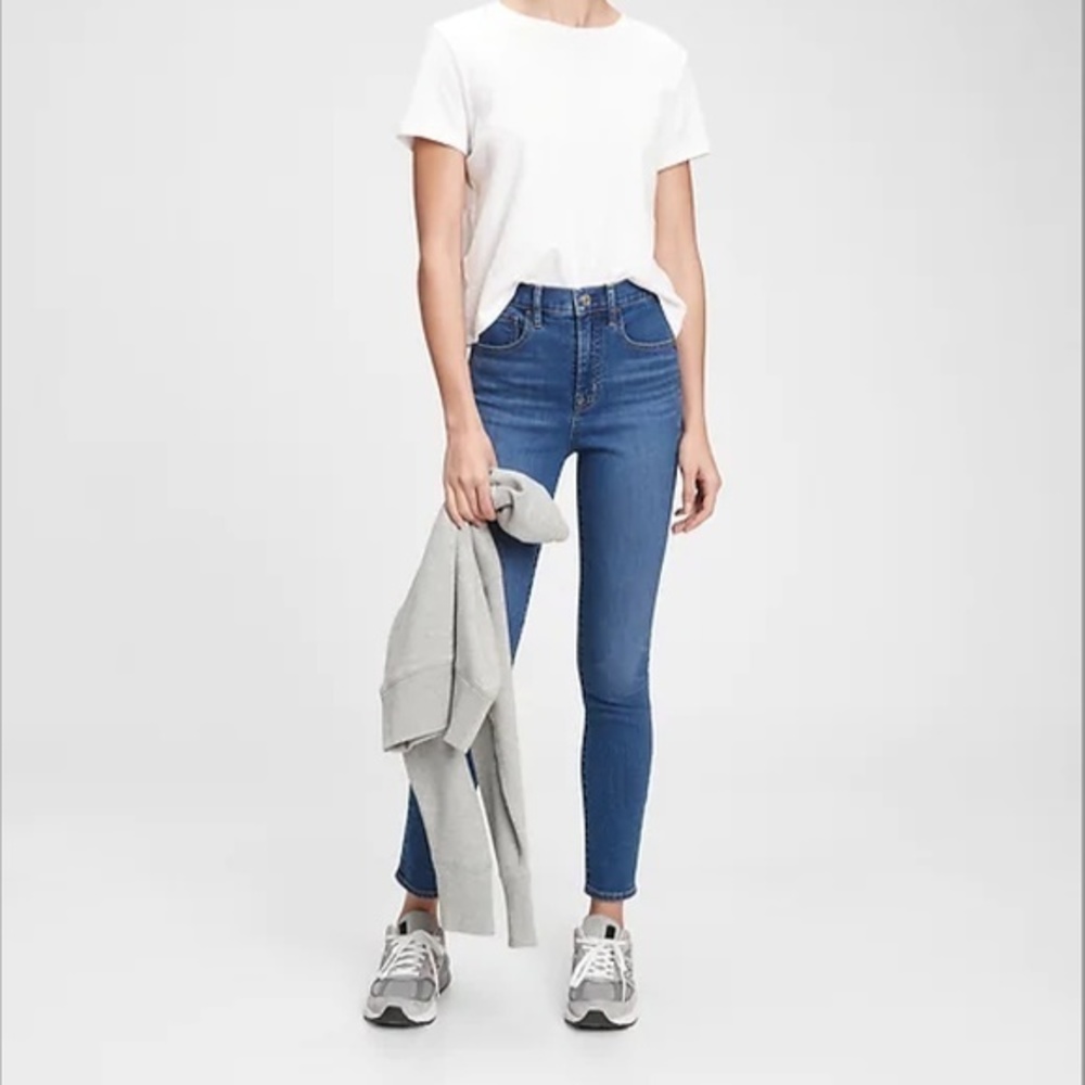 GAP Denim True Skinny High Rise Blue Jean Medium Wash Women's Size 28